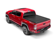 Charger l&#39;image dans la galerie, RetraxPRO XR - 07-21 Tundra Reg/Dbl 6&#39;6&quot; w/ Deck Rail System