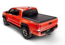 Charger l&#39;image dans la galerie, RetraxPRO MX - 07-21 Tundra Reg/Dbl 6&#39;6&quot; w/out Deck Rail System